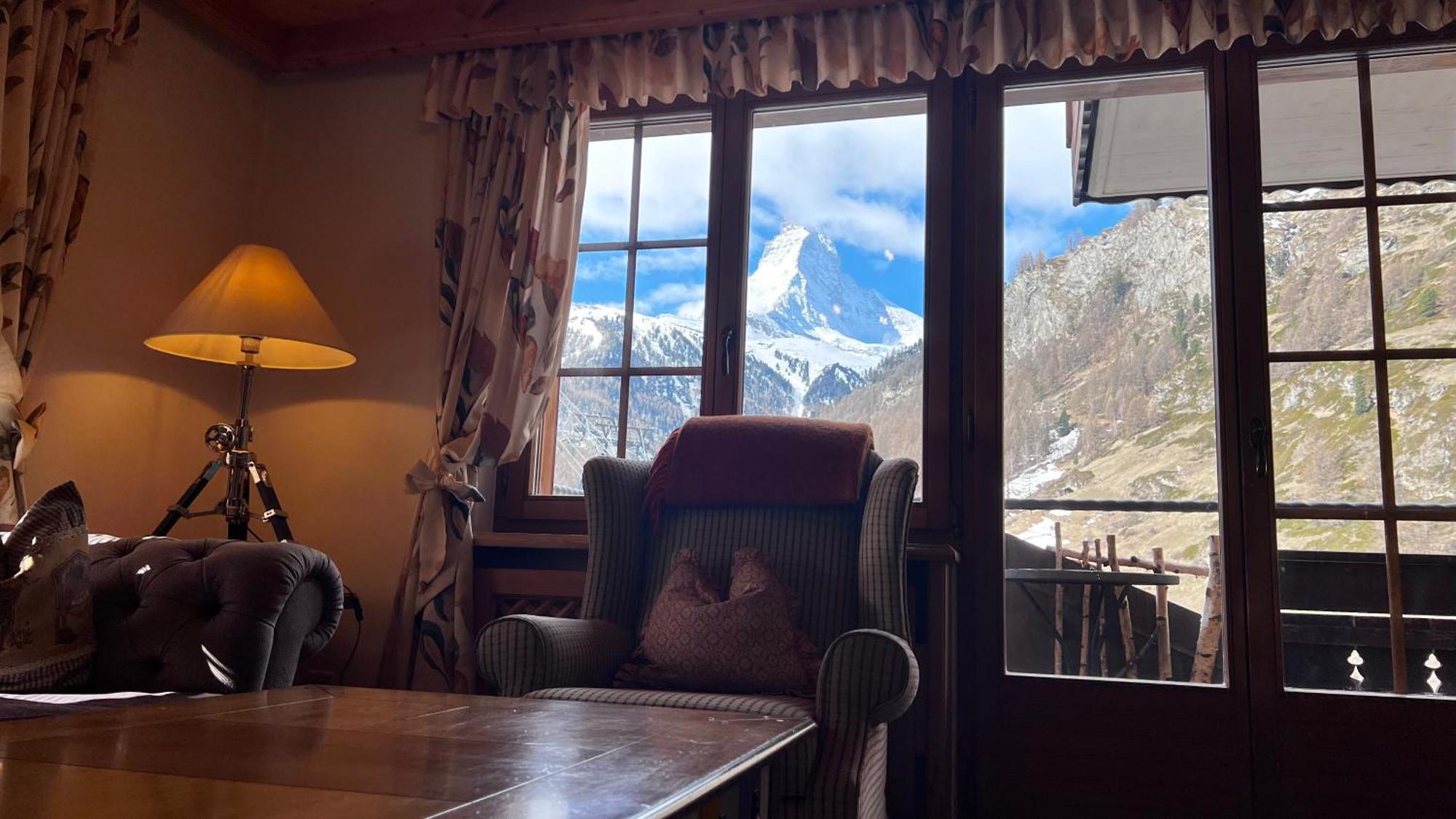 Hotel Berghof Zermatt Exterior foto